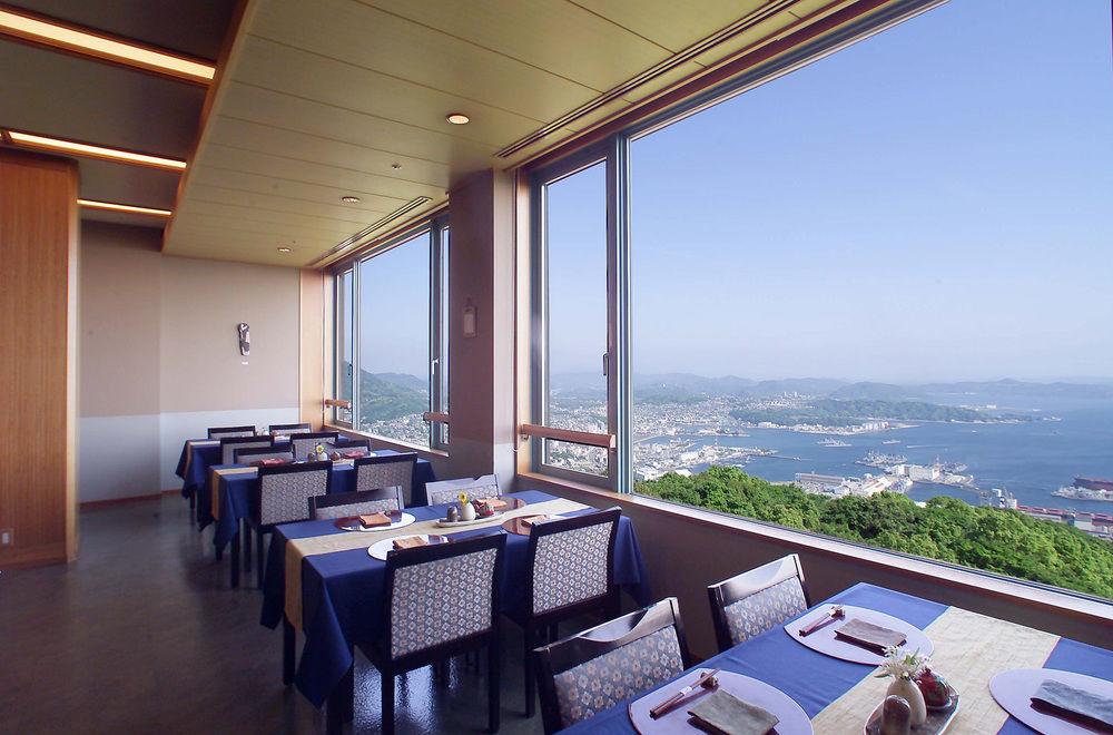 Yumihari-No-Oka Hotel Sasebo Exteriör bild