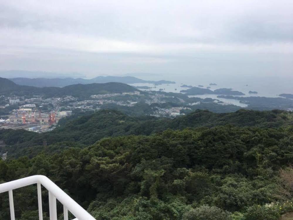Yumihari-No-Oka Hotel Sasebo Exteriör bild